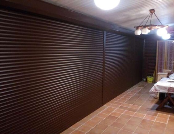 Подъемные ворота